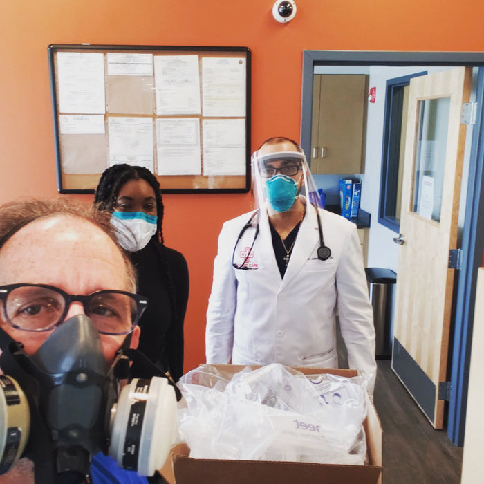 Designer Makes Face Shield Design for Dental Hygienists Open-Sourced