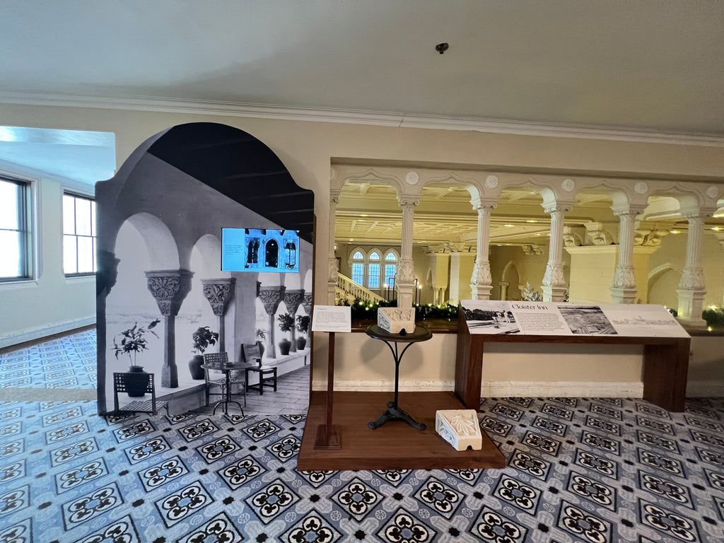 Heritage Reading Rail - Wood Veneer, Freestanding - Atomic Carrots